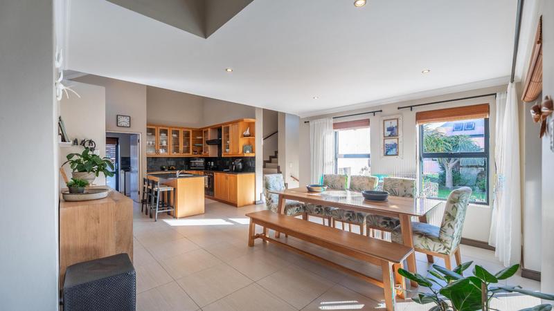 3 Bedroom Property for Sale in Atlantic Beach Golf Estate Western Cape